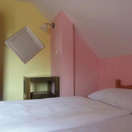 Bor