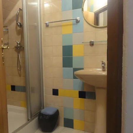 Hotel Bor 3*